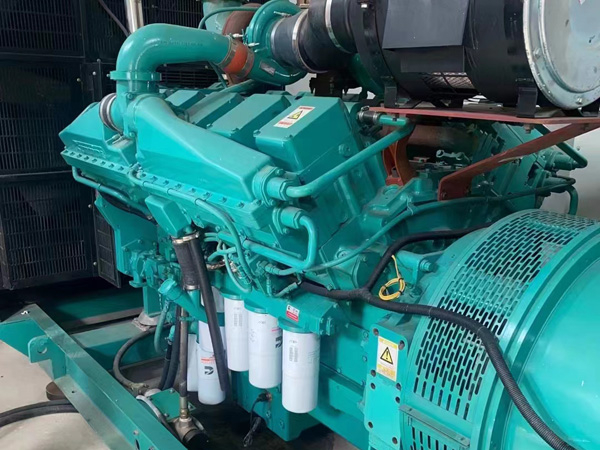 赤坎更换100kW柴油发电机组机油时，需要注意哪些事项？