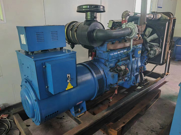 赤坎100kW柴油发电机组使用多级机油有哪些优缺点？
